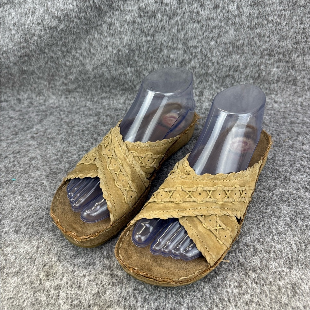 Women's 7 Earth Spirit Gelron Summer Tan Suede Cross-Strap Slide Sandals Boho